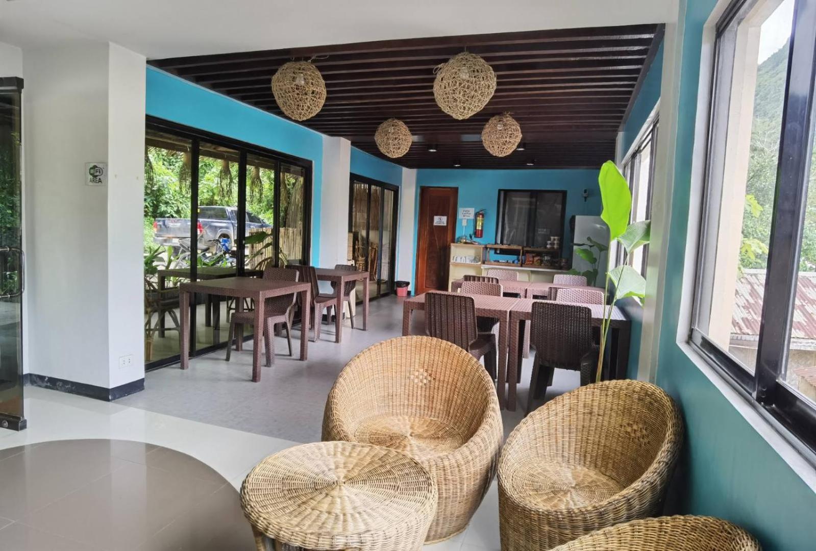 Amos Pili Tree Inn Powered By Cocotel El Nido Buitenkant foto